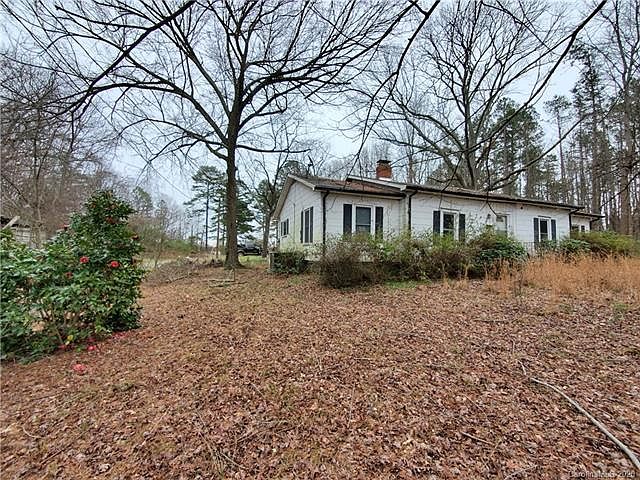 2nd image of 3120 Weddington Ave