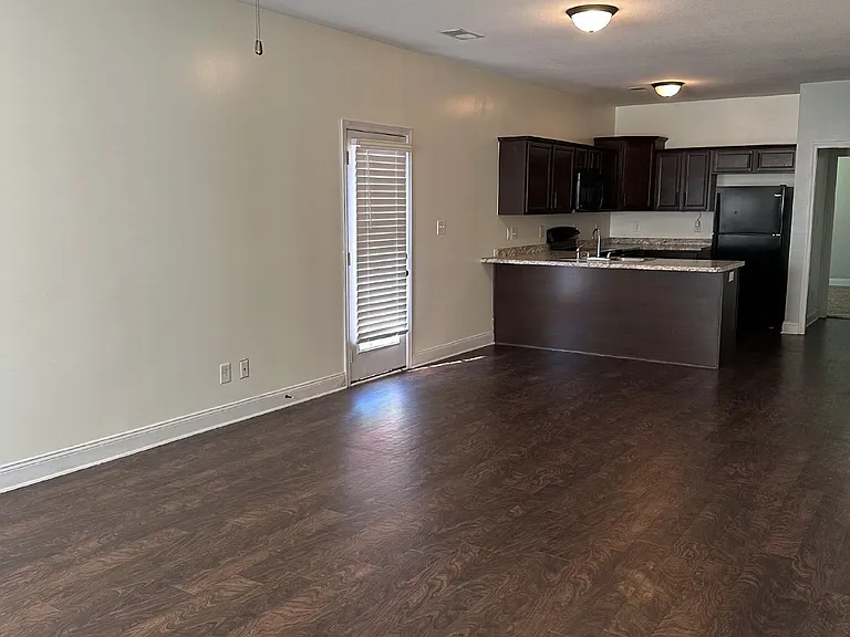 1849B Evans Rd — Photo 2