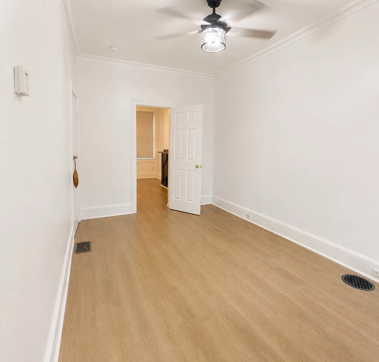 1 bed, $1,350 — Photo 4