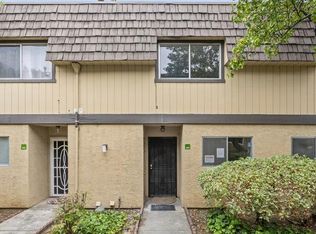 10401 Shaw St APT 402, Oakland, CA