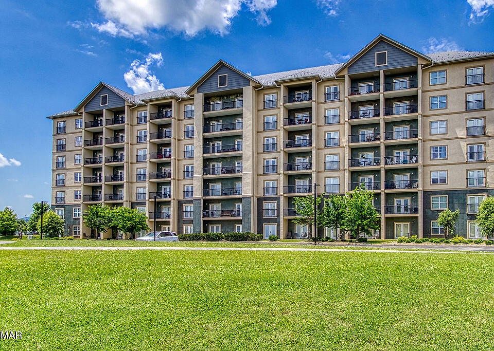 1st image of 124 Plaza Dr Unit 3404