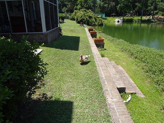 5th image of 103 Woodlake Dr #103