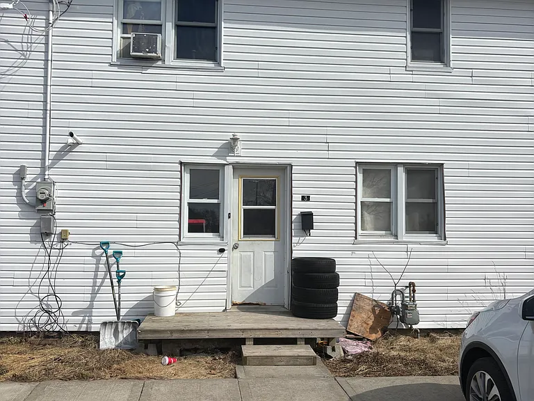18 Caen Ct #4 — Photo 1