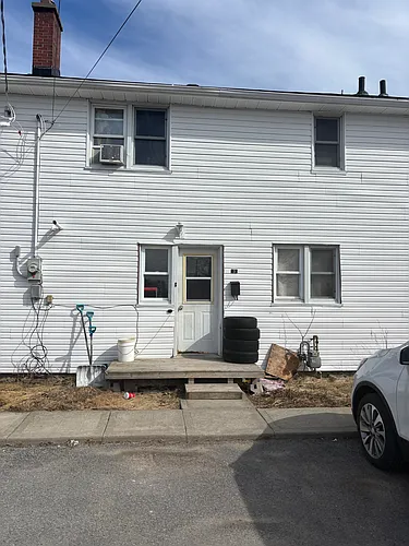 18 Caen Ct #4 Photo 1