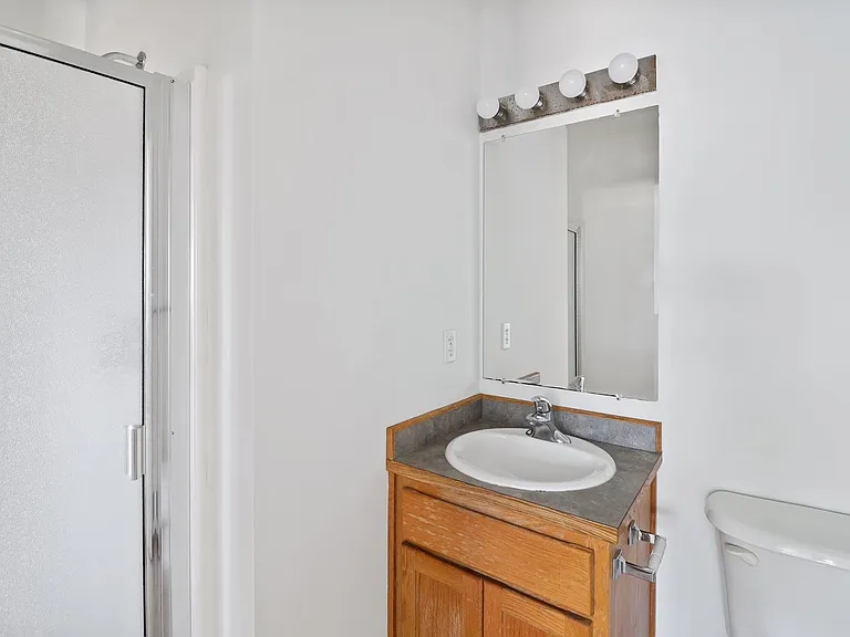 760 NW Paragon Pl — Photo 11