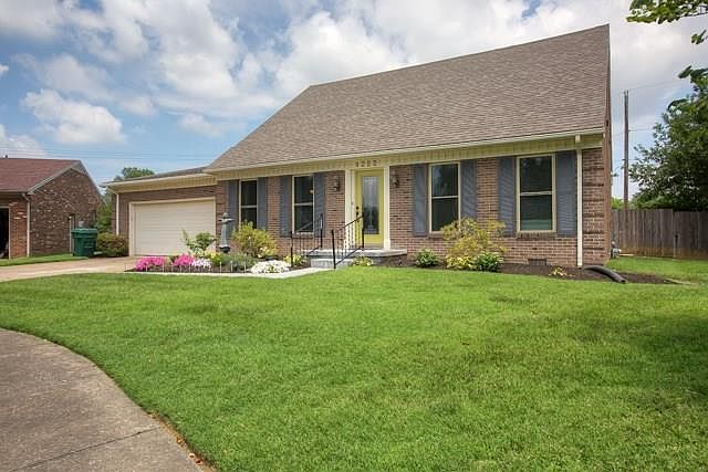 1st image of 1323 Deep Wood Ct