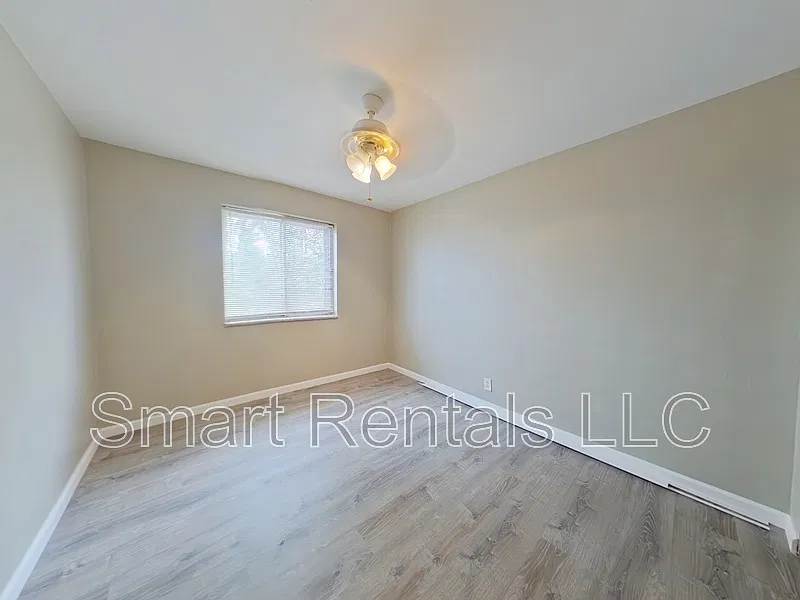 1 bed, 1.0 bath, 800 sqft, $799 — Photo 4