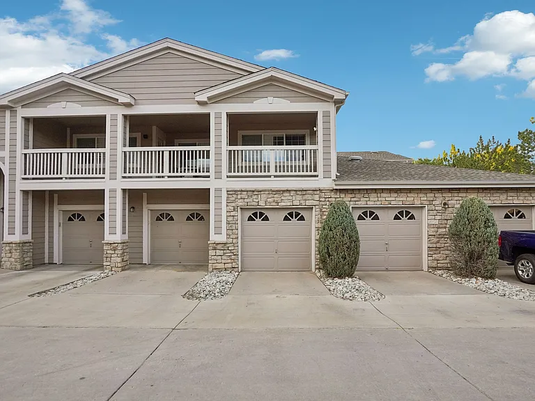 4271 S Blackhawk Cir #2C — Photo 41