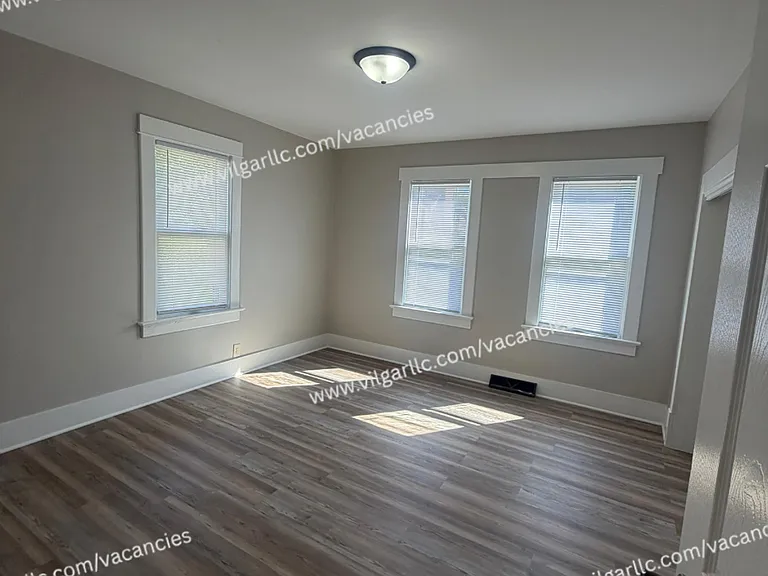 1201 Manhattan St — Photo 37