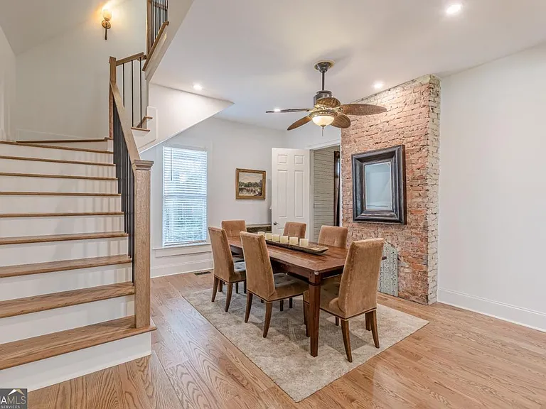1118 Glenwood Ave SE — Photo 40