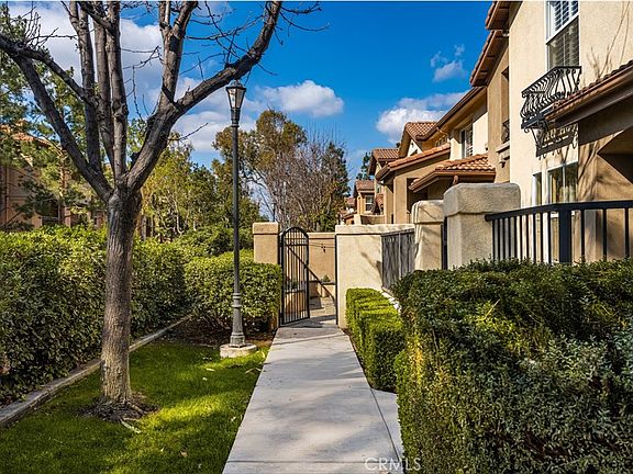 2nd image of 24 Crestline #103