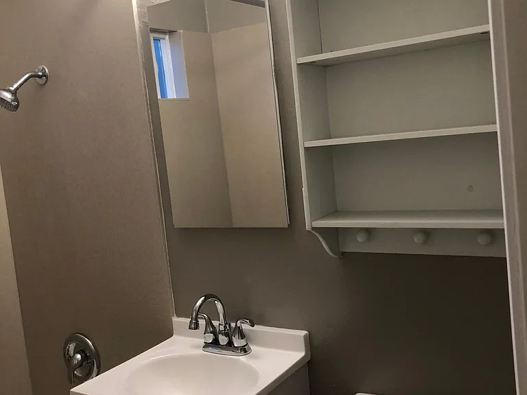3609 Ocean View Blvd — Photo 8