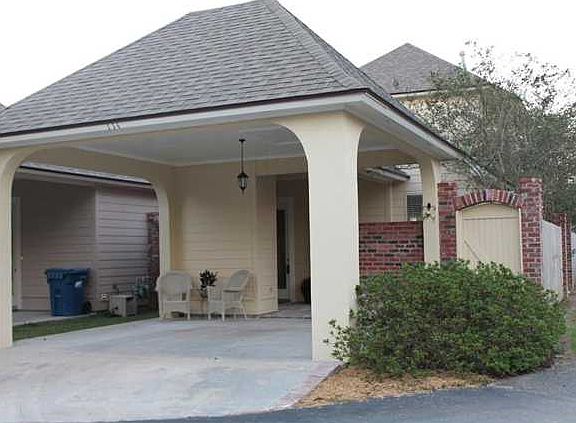 2nd image of 114 Coconut Grove Cir