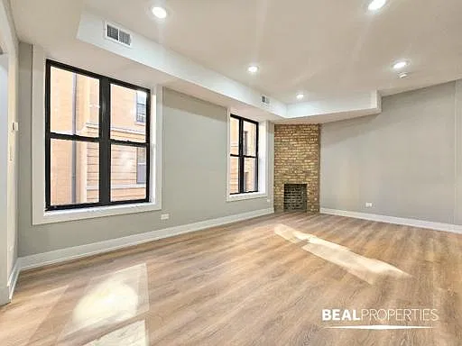 1 bed, 800 sqft, $2,810 — Photo 4
