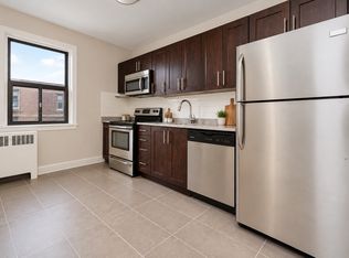 4 Grant Blvd #XXX1, Hamilton, ON L9H4L4
