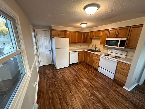 3rd image of 2509 NW 17th St