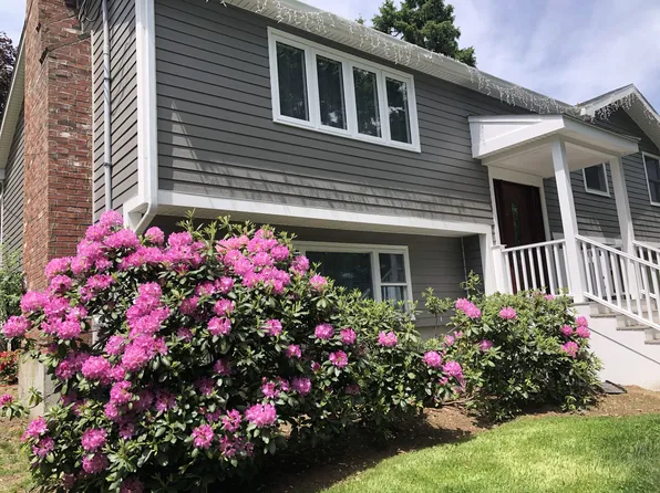 6 Temple St, Framingham, MA 01702