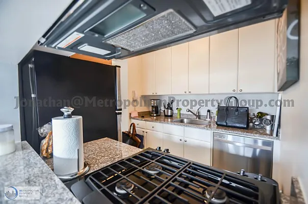 Rented by Metropolitan Property Group | media 4