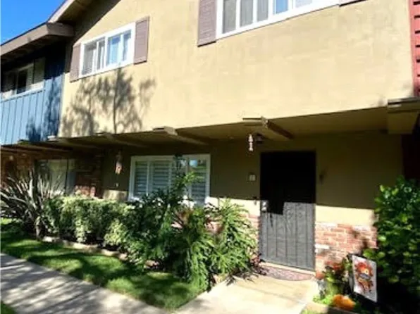 13654 Red Hill Ave APT E, Tustin, CA 92780