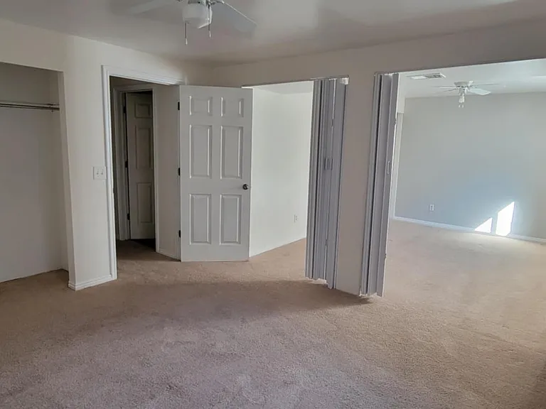 3044 W Martinez Way — Photo 6