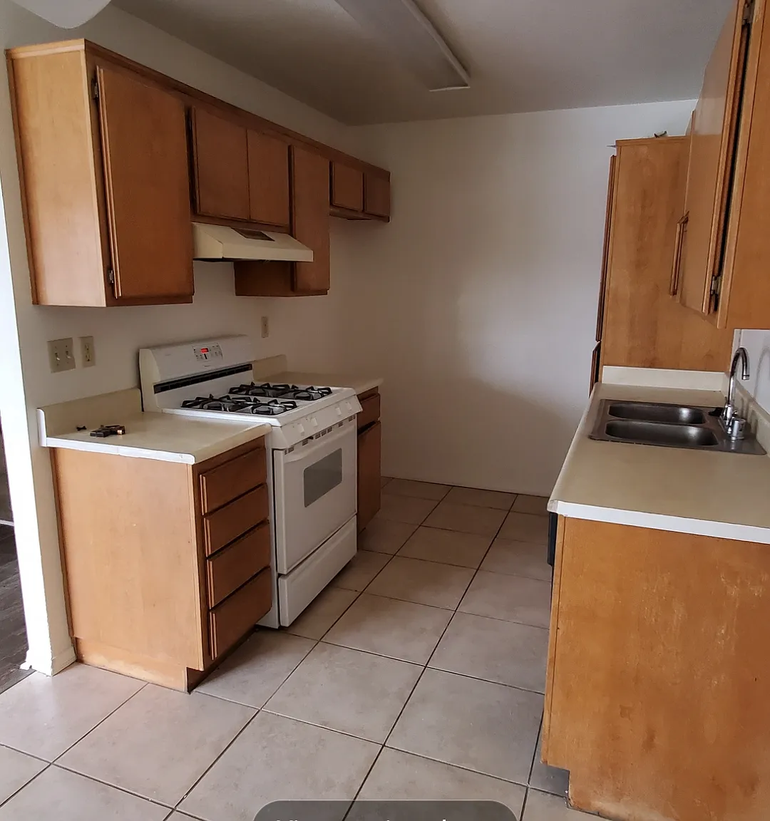 1839 E Avenue J10 — Photo 1
