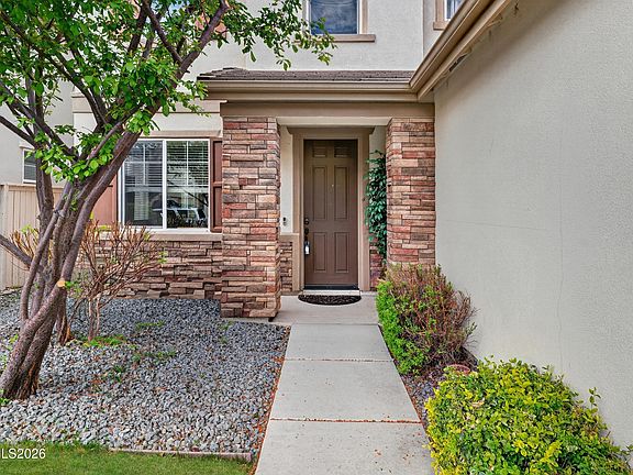 2nd image of 10855 Pebble Hill Dr