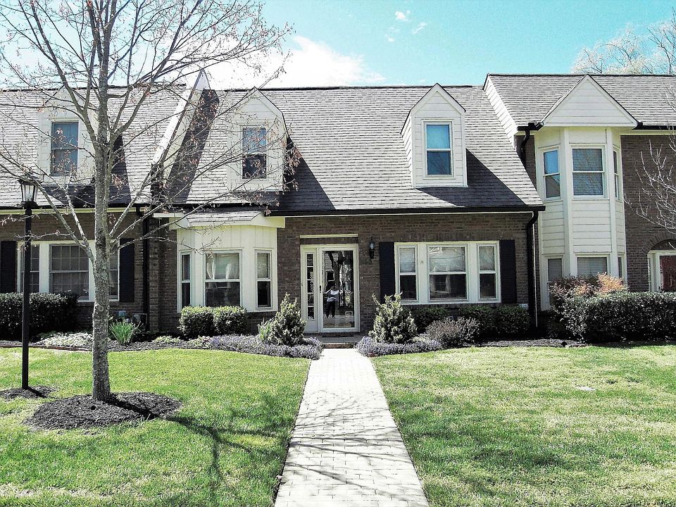 1st image of 405 Ascot Ct #8