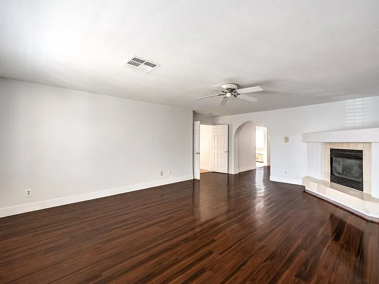 3743 Lone Mesa Dr — Photo 24