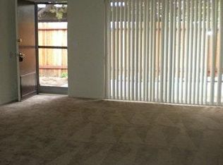314 Ogle St APT I, Costa Mesa, CA 92627
