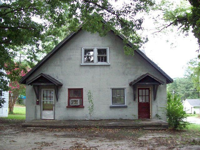 1st image of 340 Williams St
