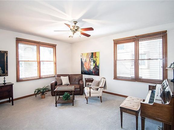 4th image of 5499 Winterhazel Dr