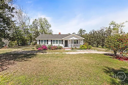 88 Magnolia St Photo 1