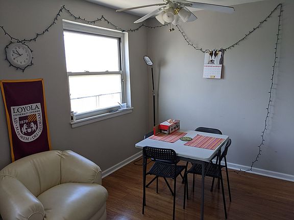 3rd image of 5920 N Kenmore Ave APT 512