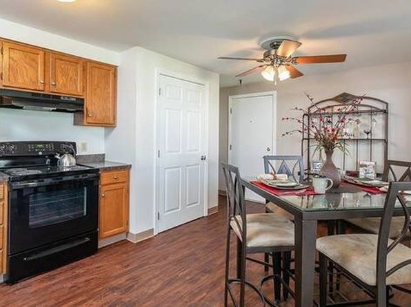 340 Whitney Ave #1