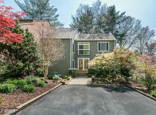 10905 Ambleside Ct, Reston, VA 20190