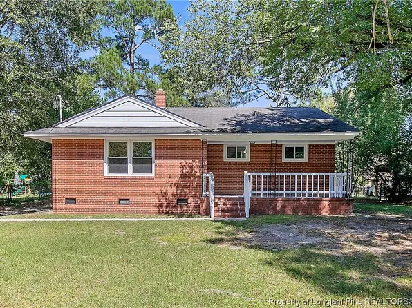 330 Richmond Dr, Fayetteville, NC 28304