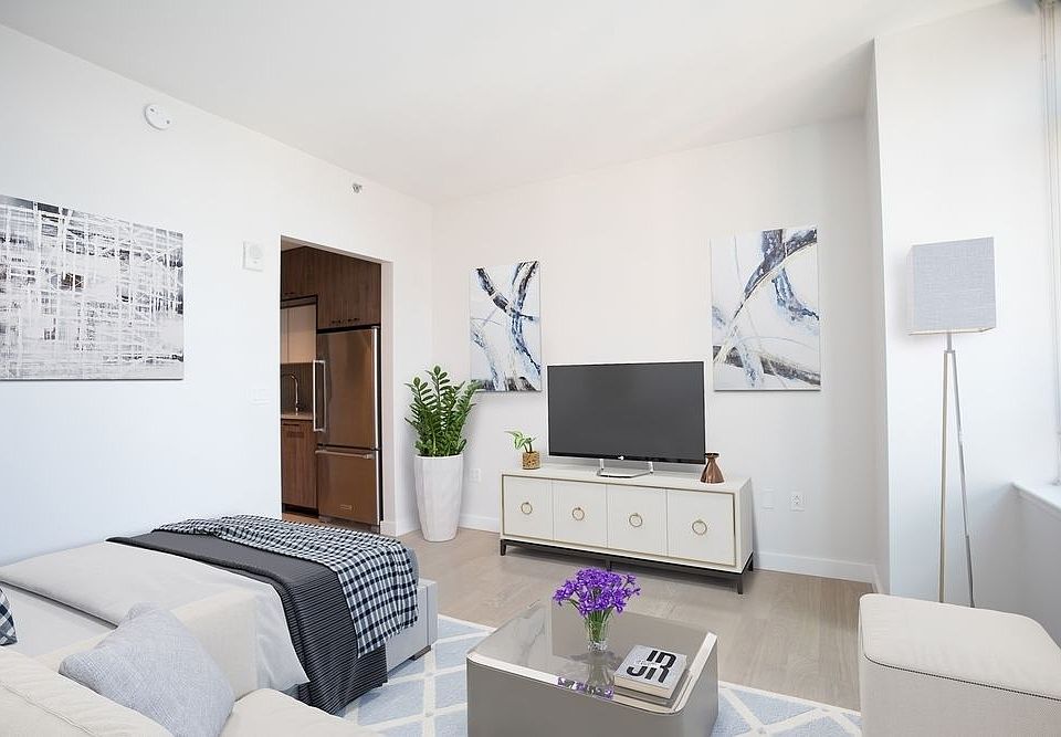 1st image of 4428 Purves St APT 5D