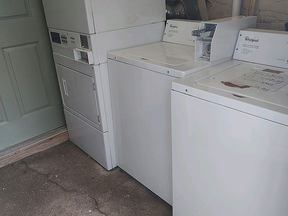 5th image of 3804 Brandt St APT 208