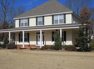 155 Plantation Dr, Eads, TN 38028