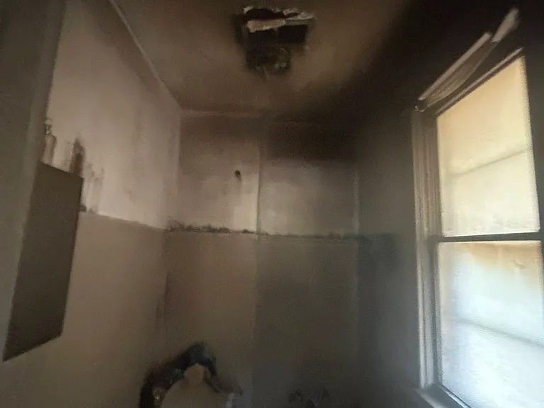 6041 Harney Ave — Photo 22