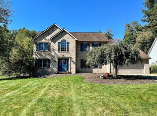 128 Maple Grove Dr, Butler, PA 16001