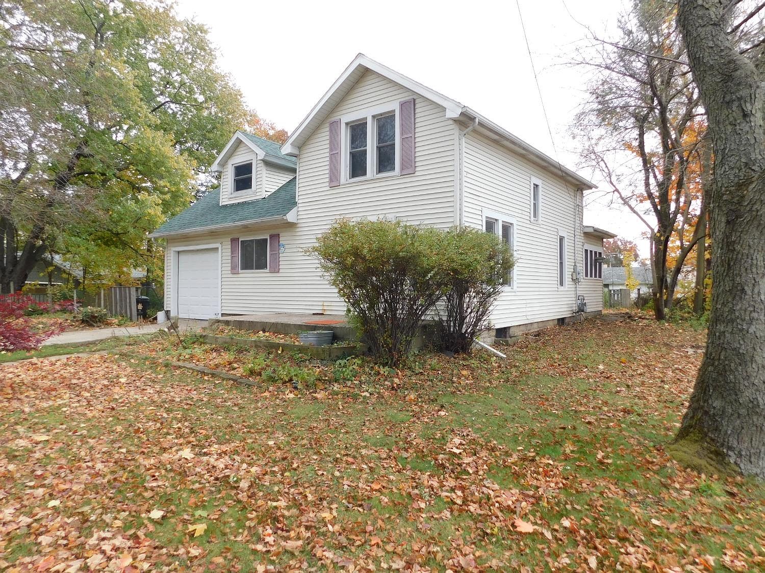 1607 J St, La Porte, IN 46350 MLS 541237 Zillow