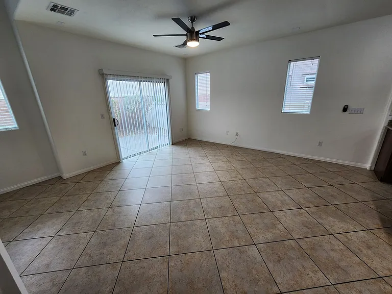 8177 Misty Horizon Ct — Photo 6