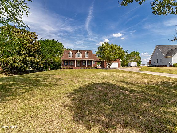 2nd image of 221 Millbrook Village Drive