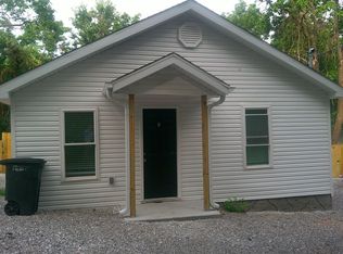 2 Smarr Ct, Columbia, MO 65201