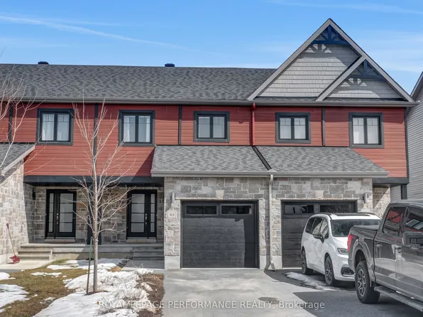 313 Twilight Ave, Russell, ON K4R 0E3