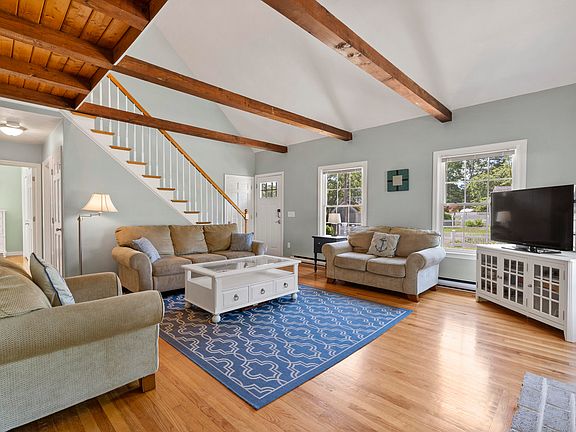 4th image of 63A Williams Road