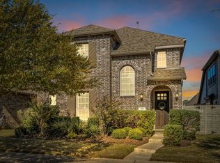 704 8th St, Argyle, TX 76226