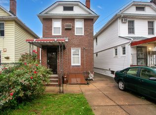 7830 87th St, Ridgewood, NY 11385