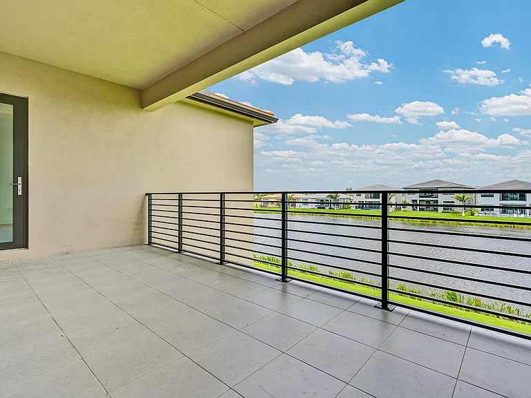 9523 Riverside Park Dr — Photo 25